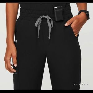 High Waisted Zamora™ Jogger Scrub Pants